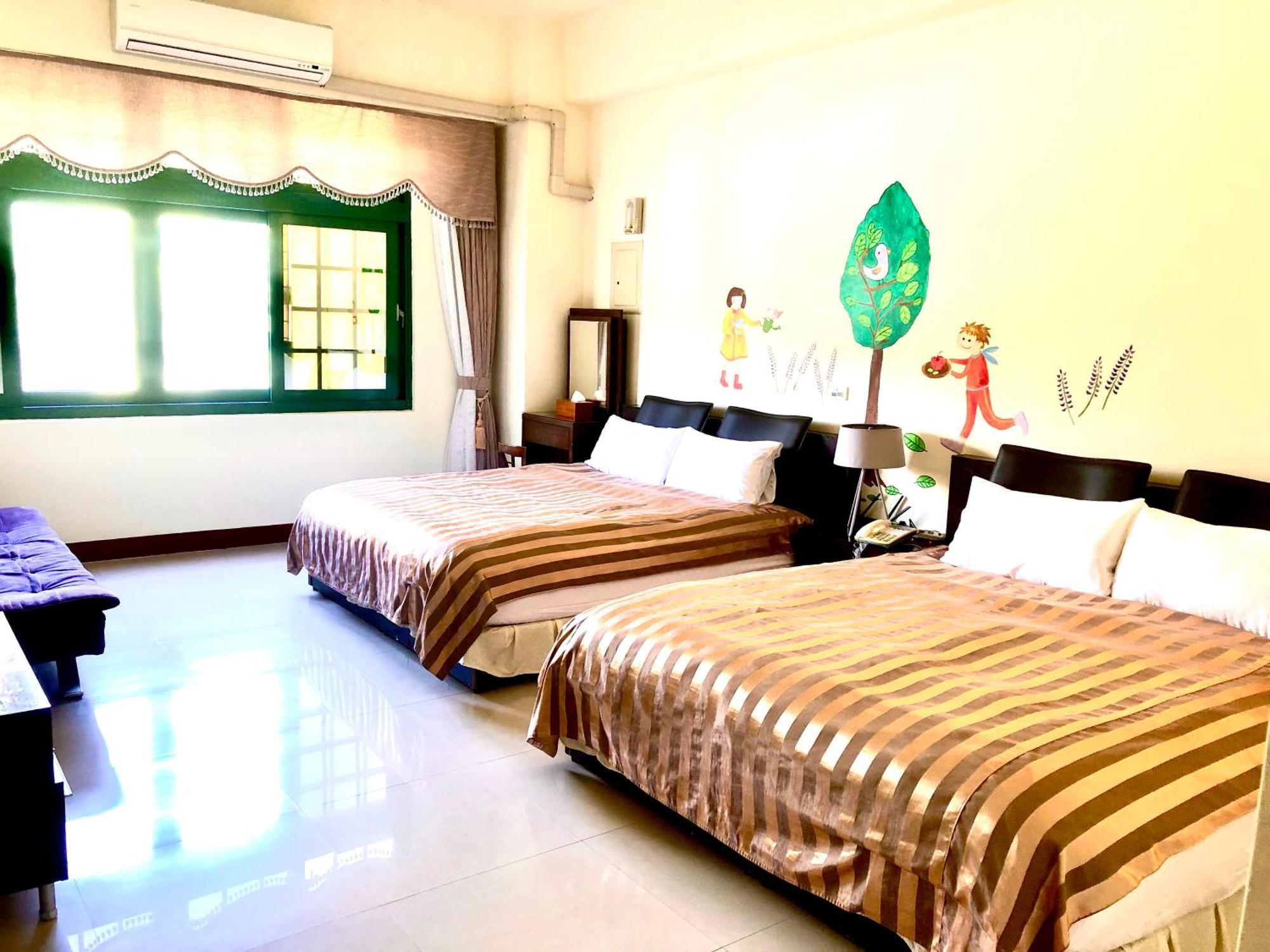 Green Window Homestay綠窗小築天安居民宿 Hualien City Exterior foto